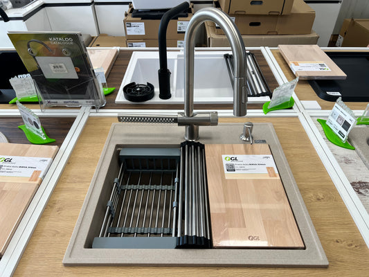 Bež mat jednodelna sudopera, inox slavina sa izvlačnim tušem, dozer, rolo oceđivač, korpica